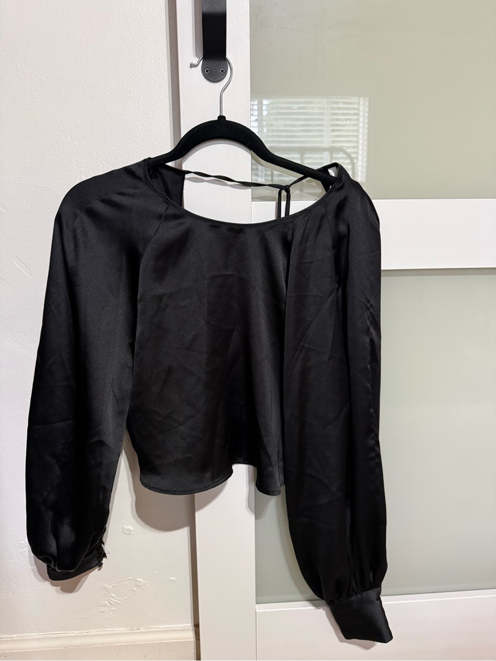 H&M Black Satin Balloon-Sleeve Crop Top